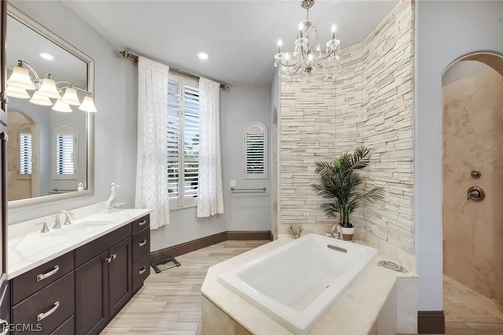 5703 Yardarm Court Cape Coral FL 33914
