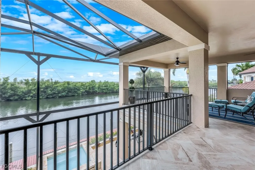 5703 Yardarm Court Cape Coral FL 33914