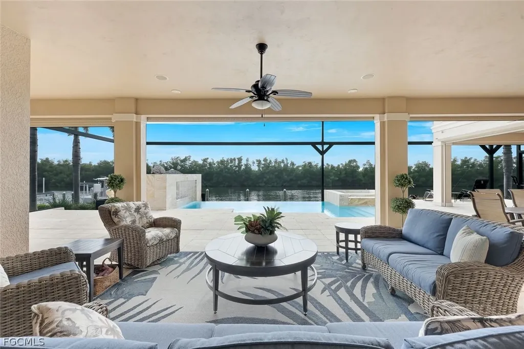 5703 Yardarm Court Cape Coral FL 33914