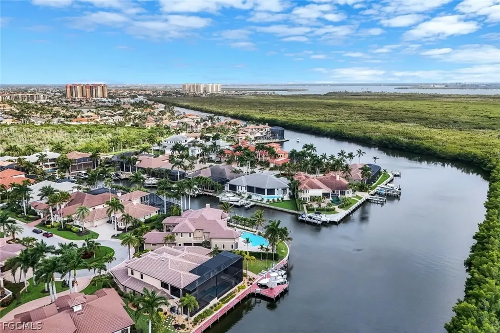 5703 Yardarm Court Cape Coral FL 33914