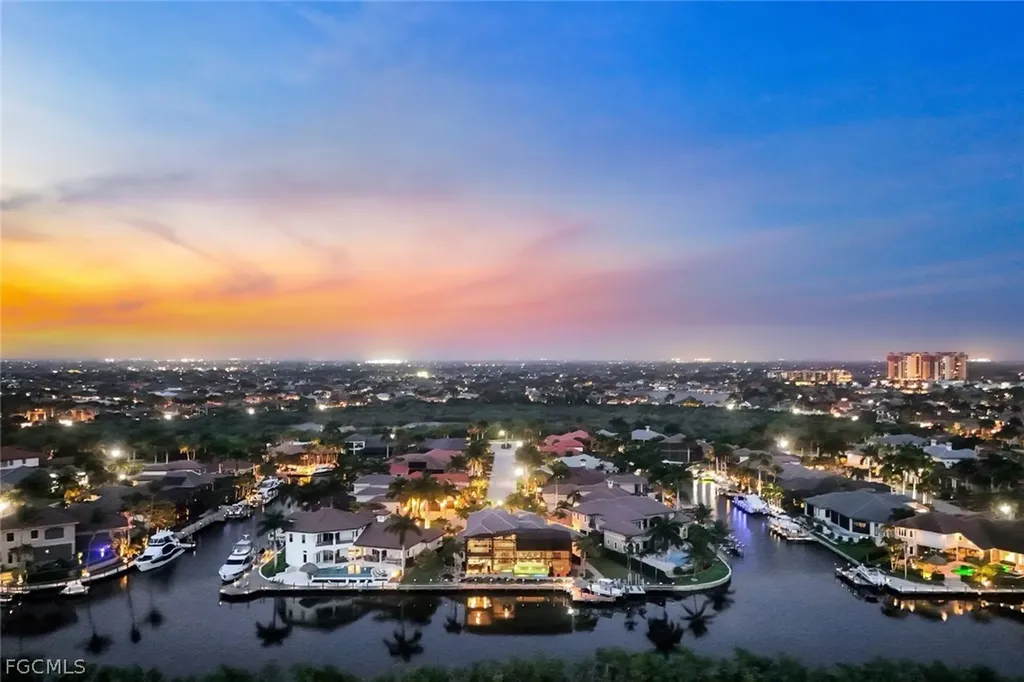 5703 Yardarm Court Cape Coral FL 33914