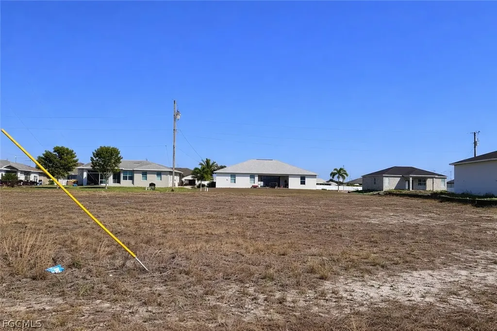 929 Nelson Road N Cape Coral FL 33993