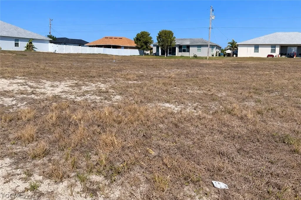 929 Nelson Road N Cape Coral FL 33993