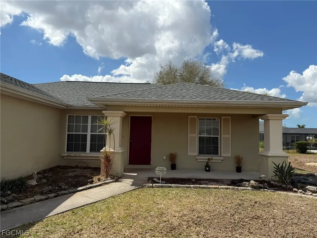 3732 NE 12th Place Cape Coral FL 33909