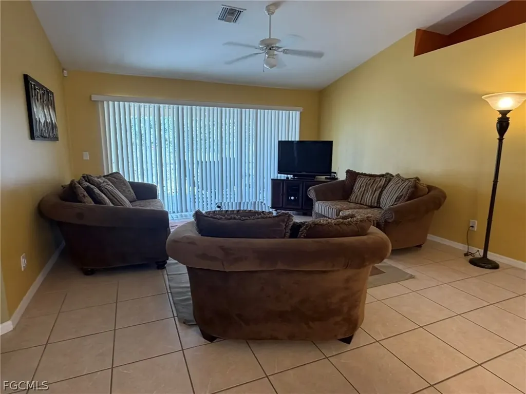 3732 NE 12th Place Cape Coral FL 33909