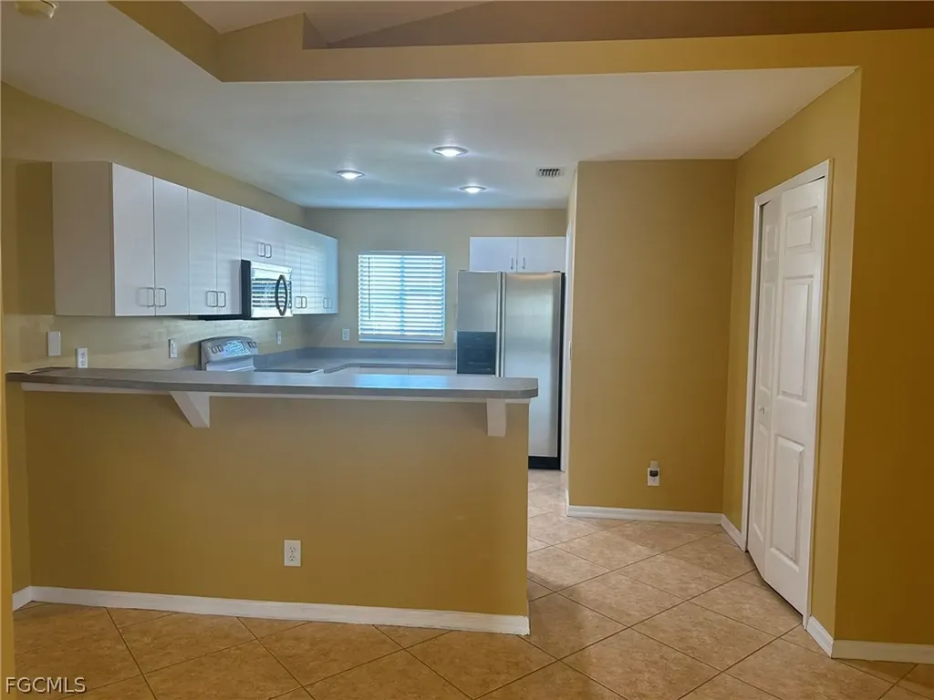 1915 SW 13th Street Cape Coral FL 33991