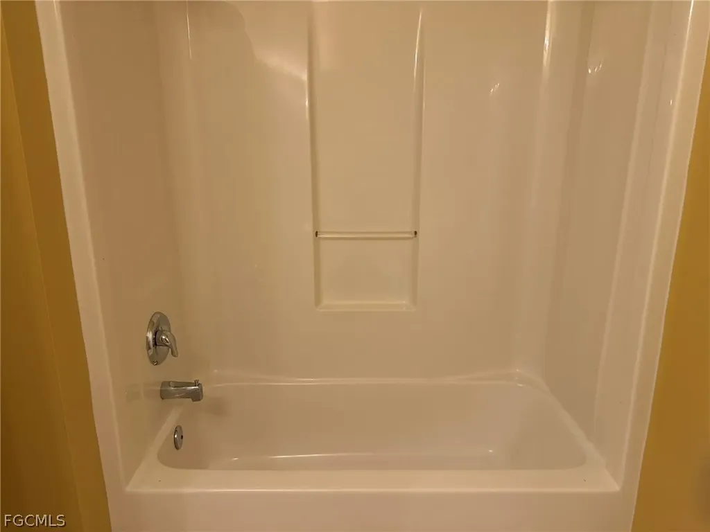 1915 SW 13th Street Cape Coral FL 33991