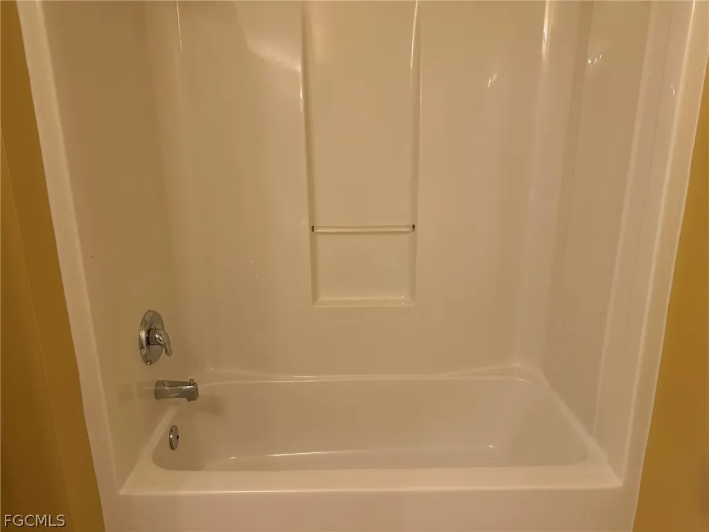 1915 SW 13th Street Cape Coral FL 33991