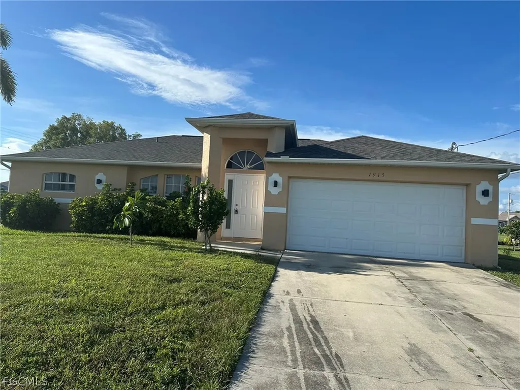 1915 SW 13th Street Cape Coral FL 33991