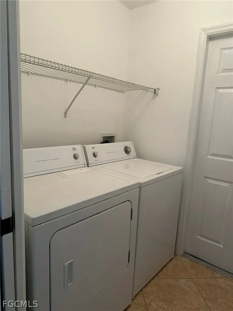 1915 SW 13th Street Cape Coral FL 33991
