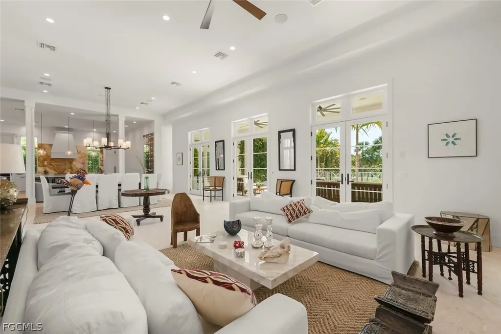 2297 Wulfert Road Sanibel FL 33957