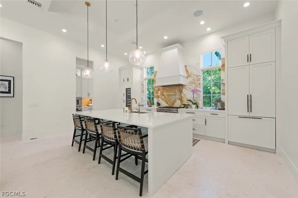 2297 Wulfert Road Sanibel FL 33957