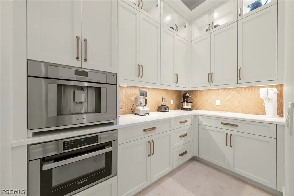 2297 Wulfert Road Sanibel FL 33957