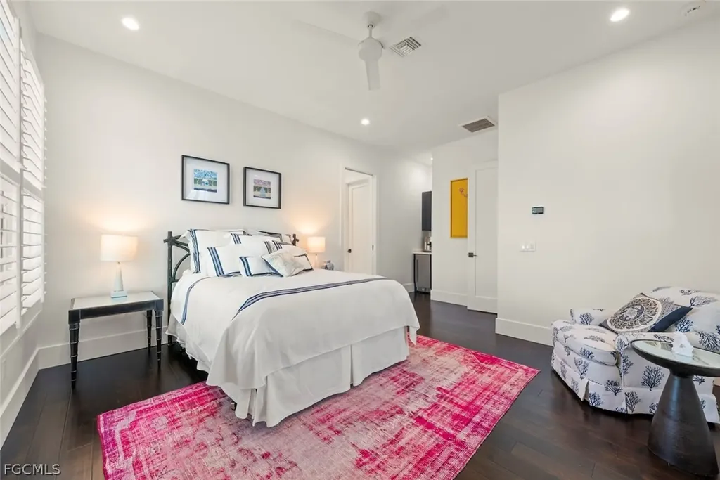 2297 Wulfert Road Sanibel FL 33957