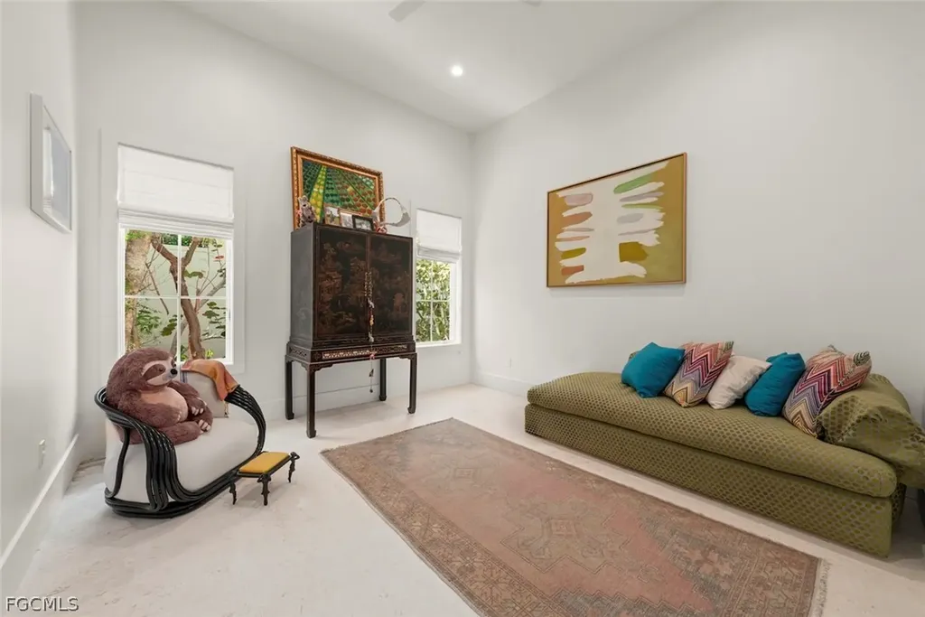 2297 Wulfert Road Sanibel FL 33957