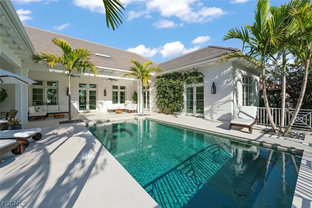 2297 Wulfert Road Sanibel FL 33957