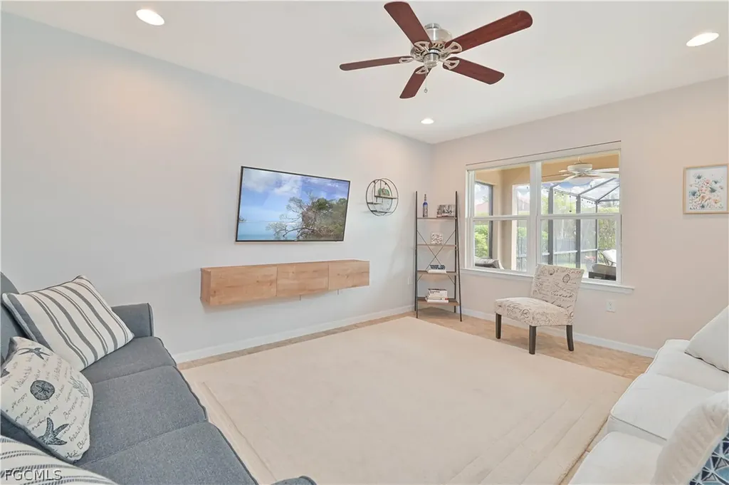 3275 Birchin Lane Fort Myers FL 33916