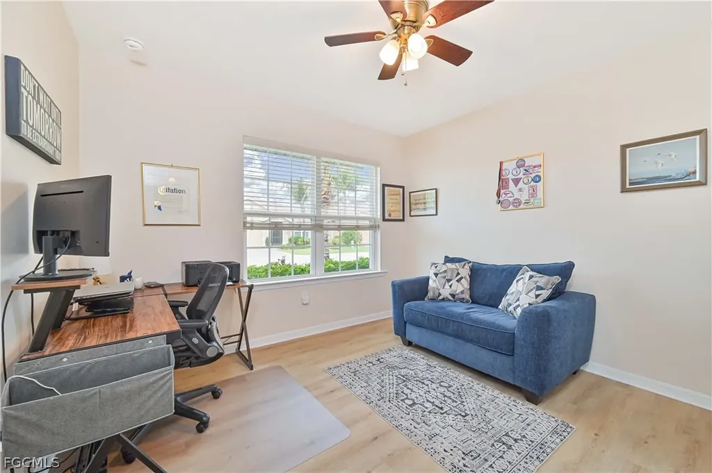 3275 Birchin Lane Fort Myers FL 33916