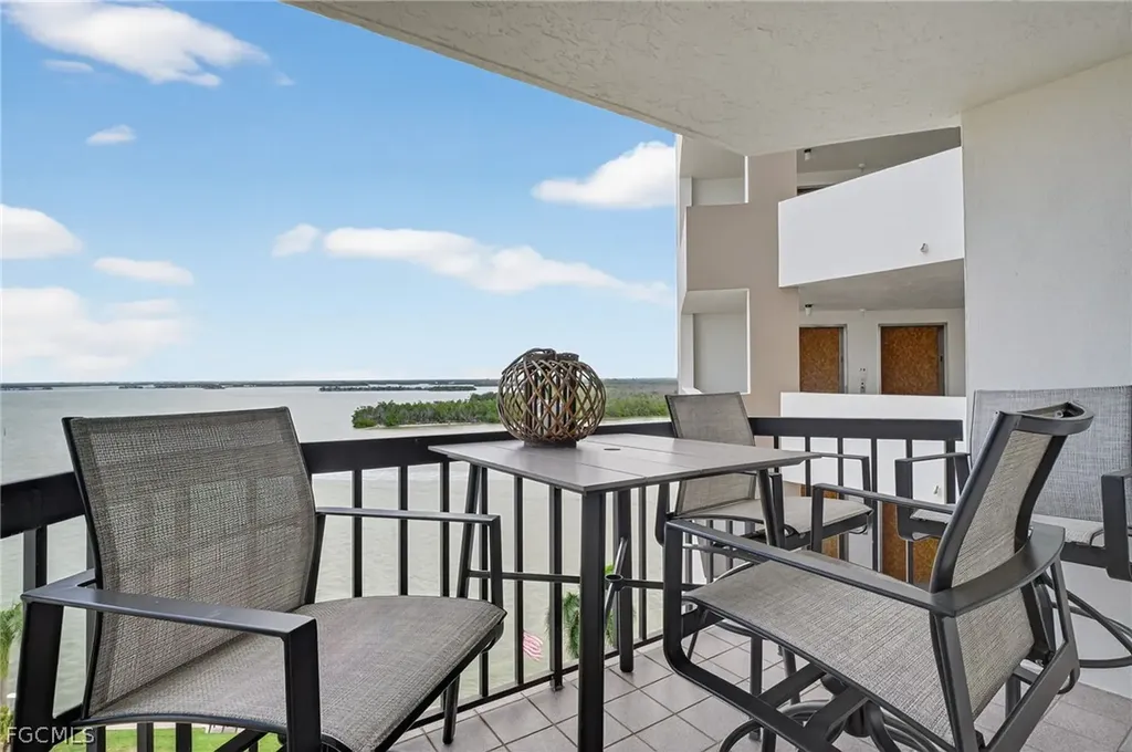 4263 Bay Beach Lane Fort Myers Beach FL 33931