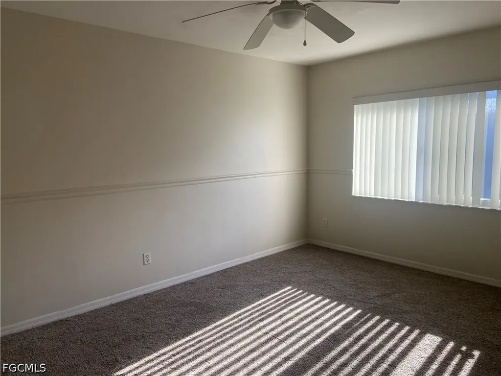 526 SE 2nd Street Cape Coral FL 33990