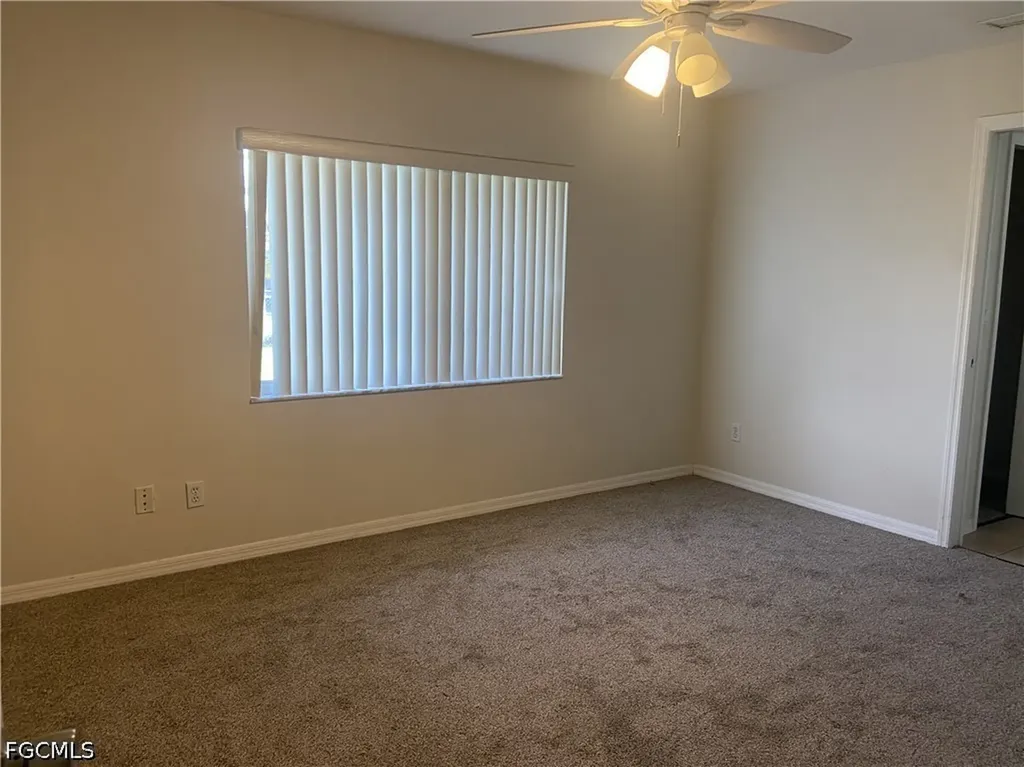 526 SE 2nd Street Cape Coral FL 33990
