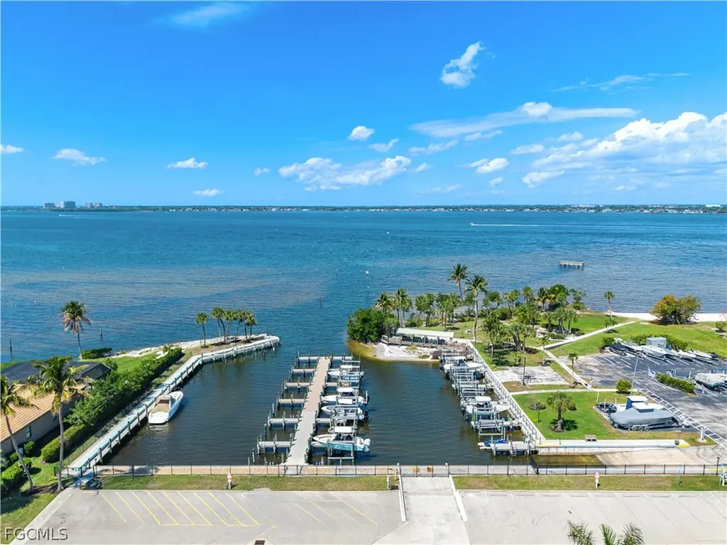 15220 Cape Sable Lane Fort Myers FL 33908