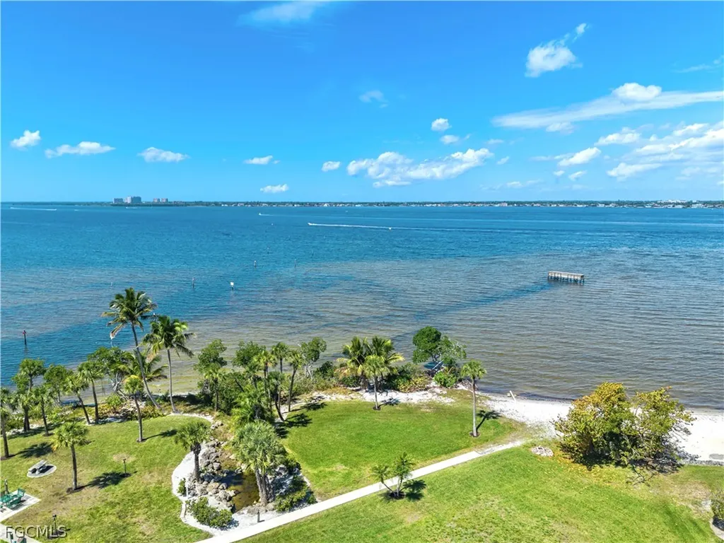 15220 Cape Sable Lane Fort Myers FL 33908