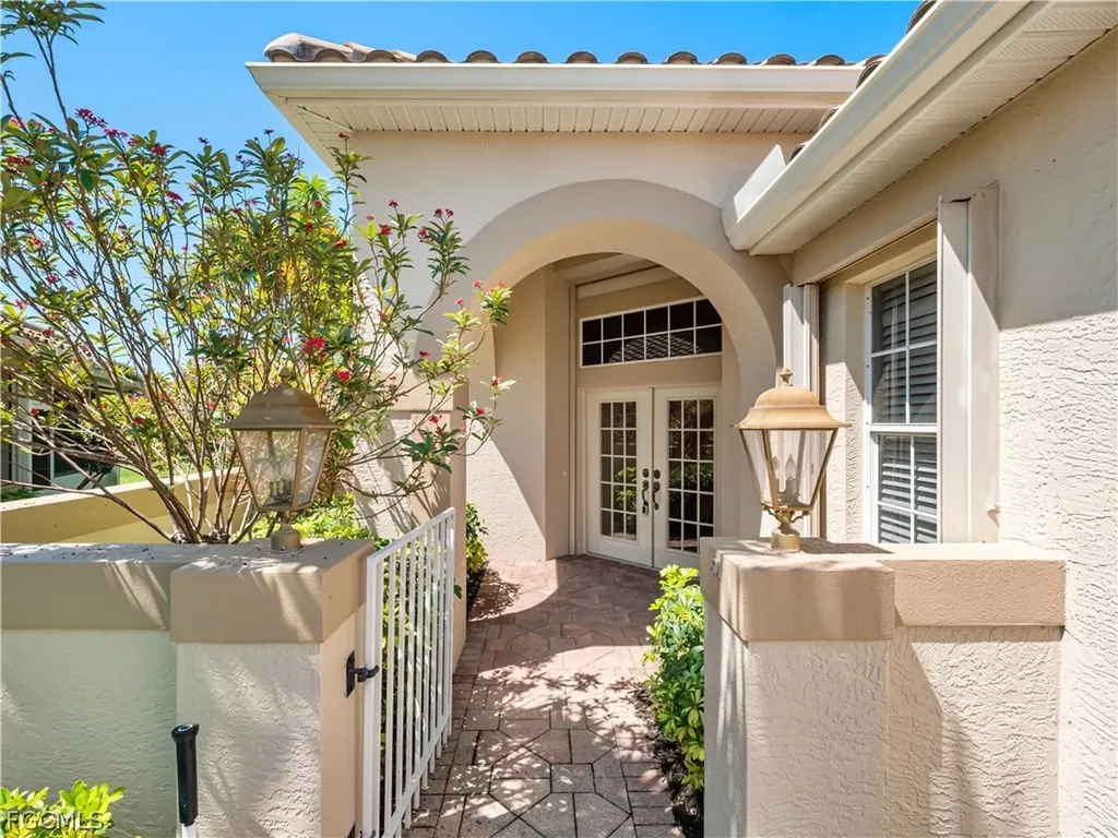 15220 Cape Sable Lane Fort Myers FL 33908