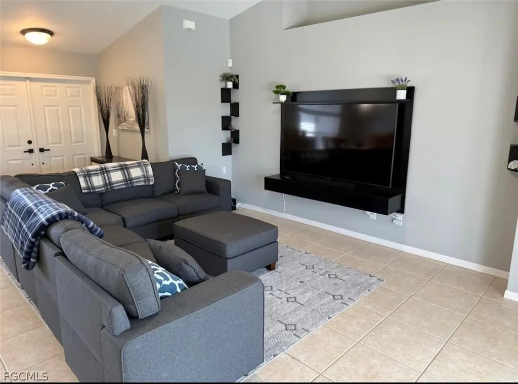 1804 NW 20th Place Cape Coral FL 33993