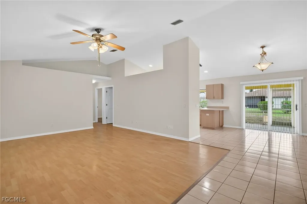 1023 SE 18th Avenue Cape Coral FL 33990