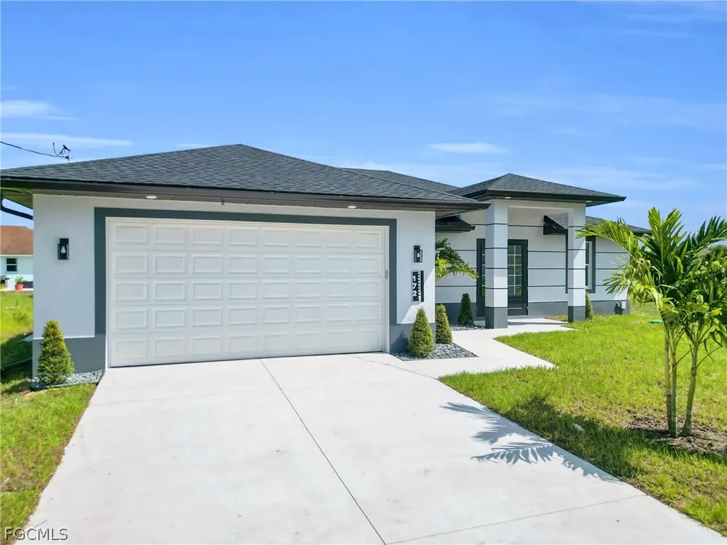 172 Pembroke Street Lehigh Acres FL 33974