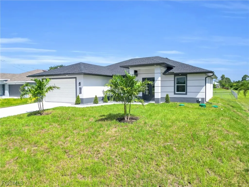 172 Pembroke Street Lehigh Acres FL 33974