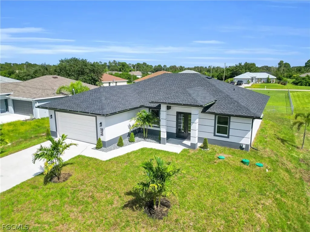 172 Pembroke Street Lehigh Acres FL 33974