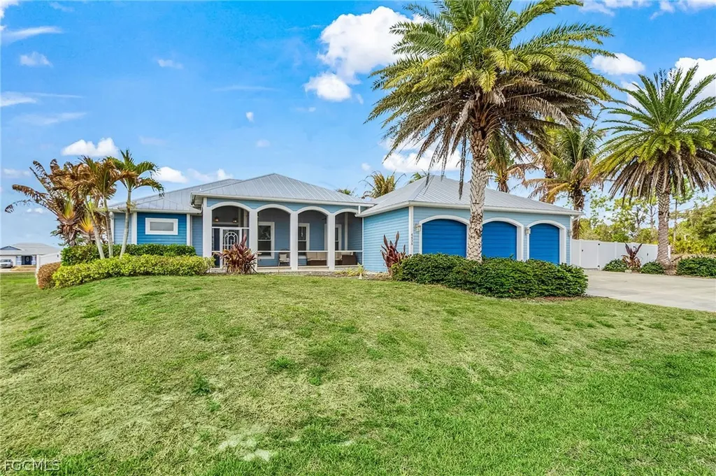 4438 NE 11th Place Cape Coral FL 33909
