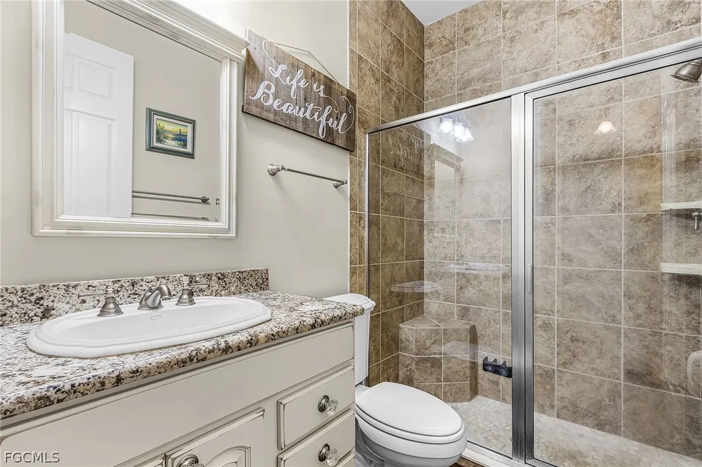 4438 NE 11th Place Cape Coral FL 33909