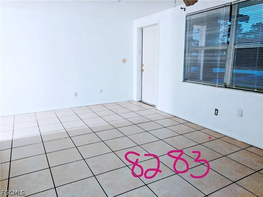8283 Pelican Road Englewood FL 34224