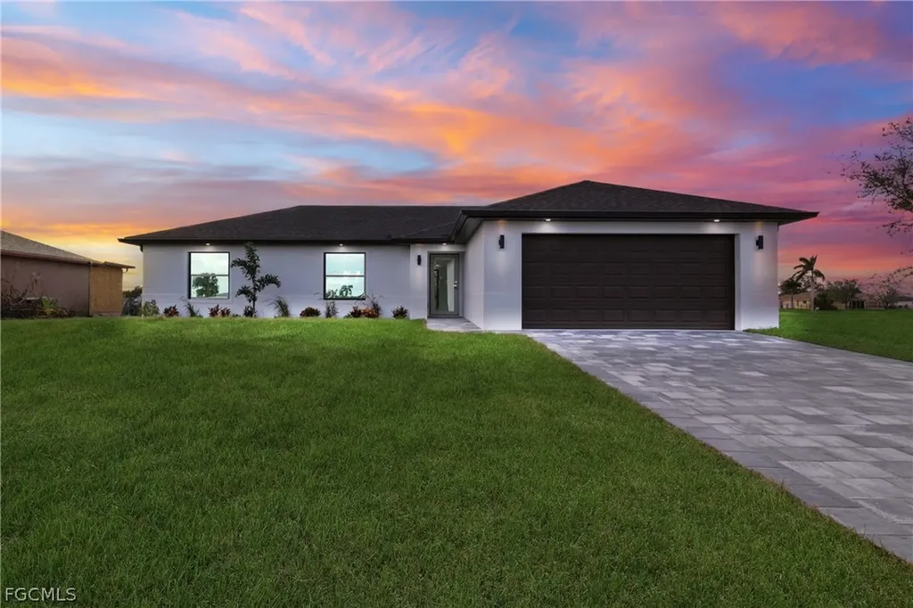 1923 NE 33rd Street Cape Coral FL 33909