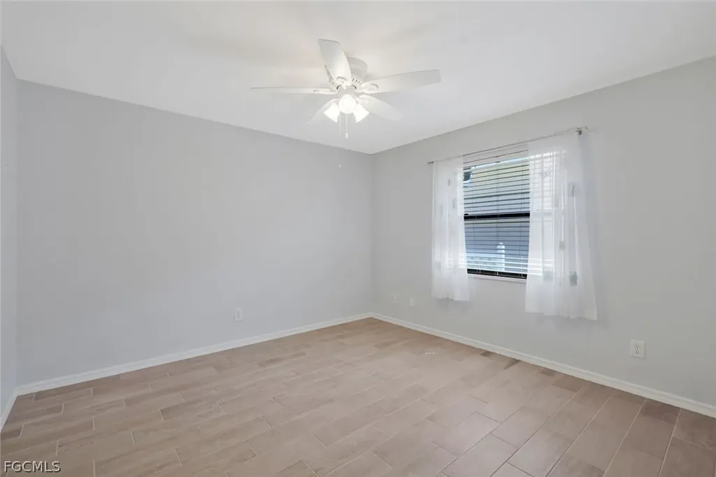 1904 SE 36th Terrace Cape Coral FL 33904