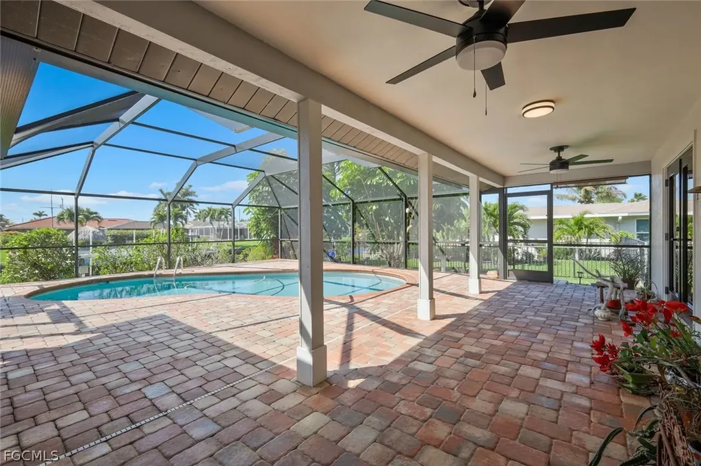 1904 SE 36th Terrace Cape Coral FL 33904