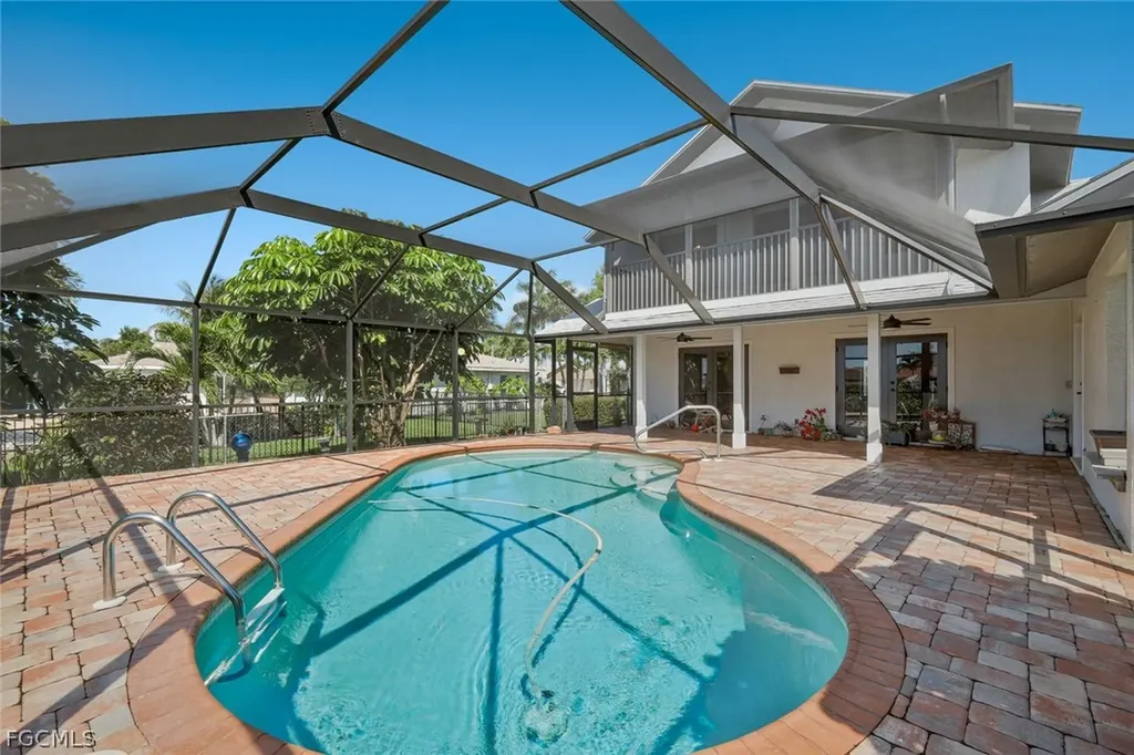 1904 SE 36th Terrace Cape Coral FL 33904