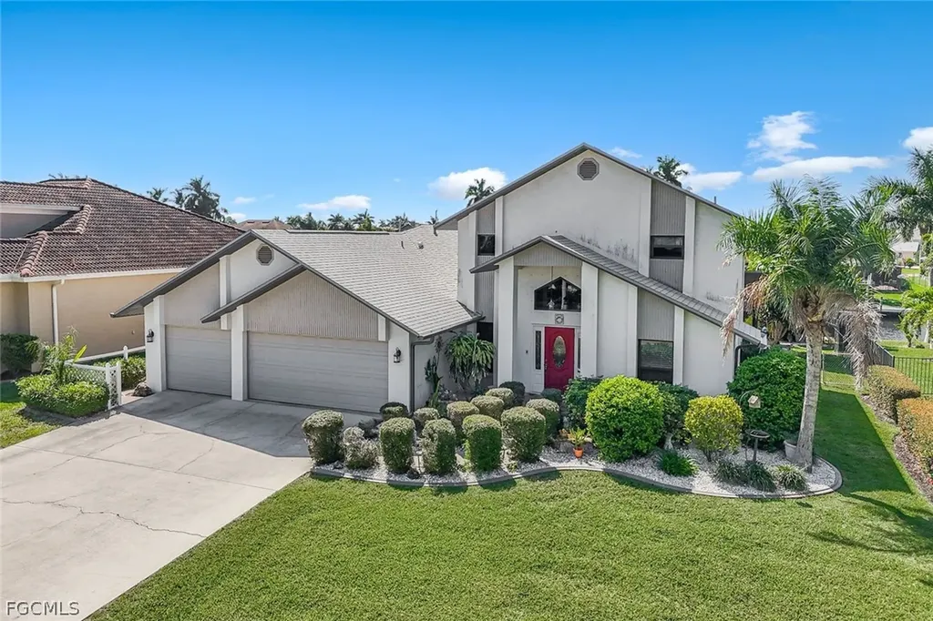 1904 SE 36th Terrace Cape Coral FL 33904