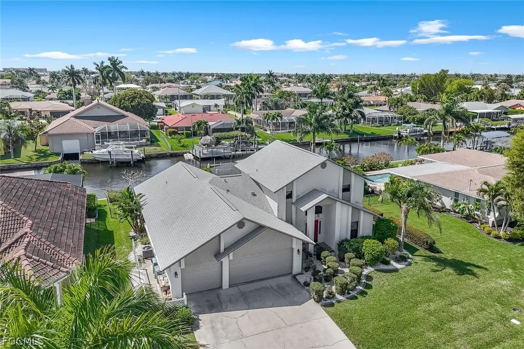 1904 SE 36th Terrace Cape Coral FL 33904