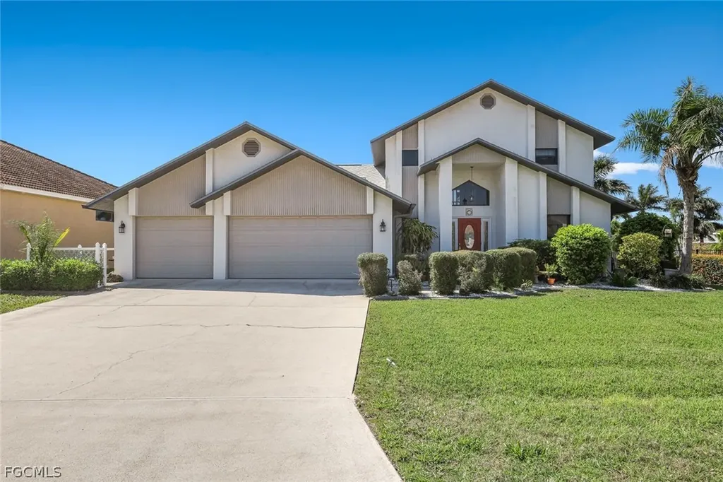 1904 SE 36th Terrace Cape Coral FL 33904