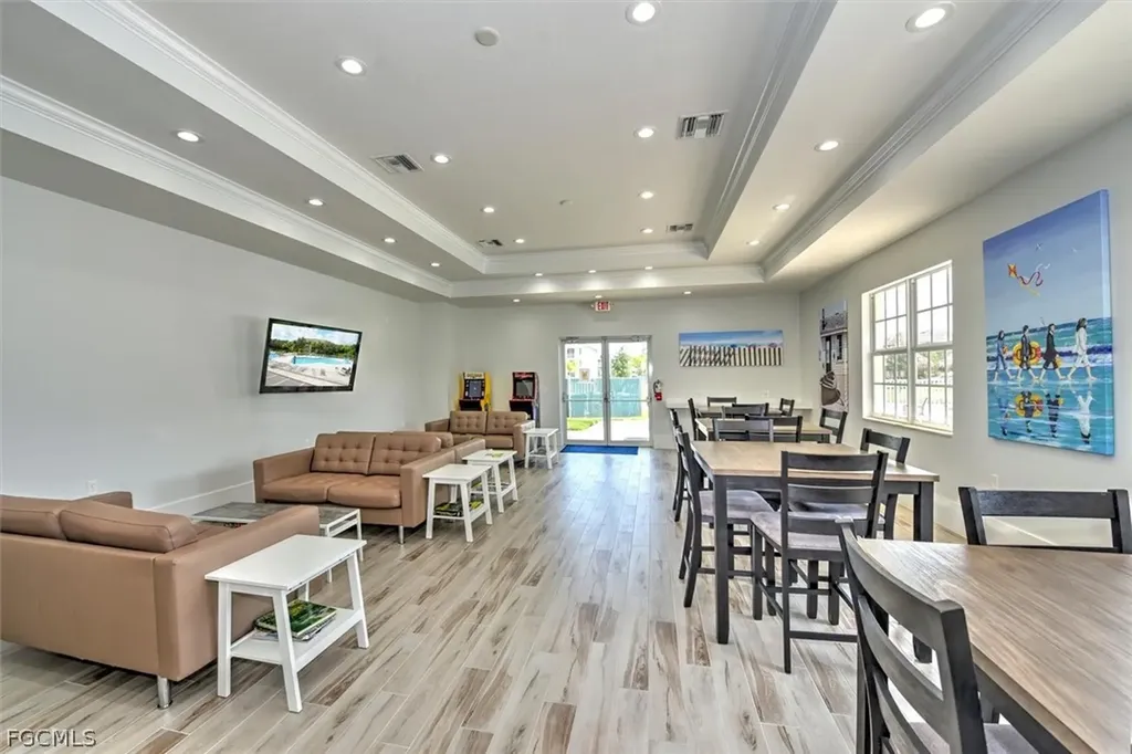 3957 Pomodoro Circle Cape Coral FL 33909