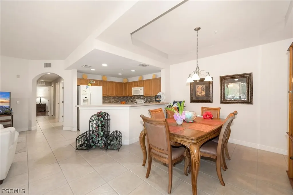 3957 Pomodoro Circle Cape Coral FL 33909