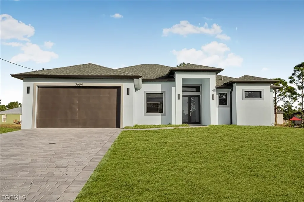 3604 29th Street SW Lehigh Acres FL 33976