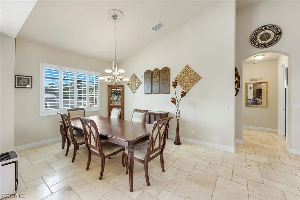 2364 NW 39th Avenue Cape Coral FL 33993