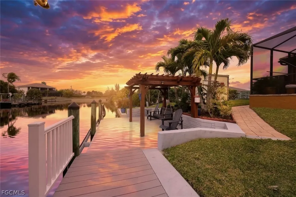 2364 NW 39th Avenue Cape Coral FL 33993
