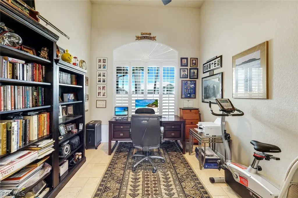 2364 NW 39th Avenue Cape Coral FL 33993
