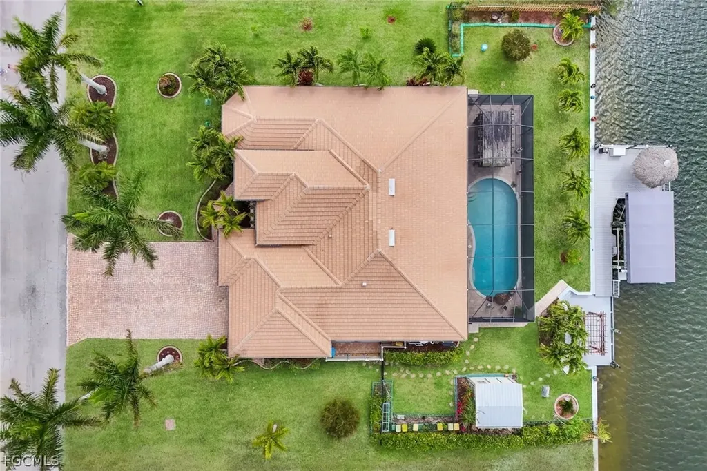 2364 NW 39th Avenue Cape Coral FL 33993